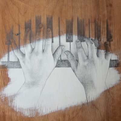 Joue! - Graphite sur panneau de bois récupéré (ancien fond de pupitre) 2016 - Annie Boulanger