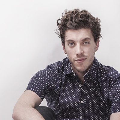 L'auteur et journaliste Samuel Larochelle