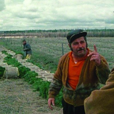 Image tirée du film Un royaume vous attend, de Pierre Perreault  et Bernard  Gosselin. Le film fut produit par l’ONF. On y voit Hauris Lalancette.